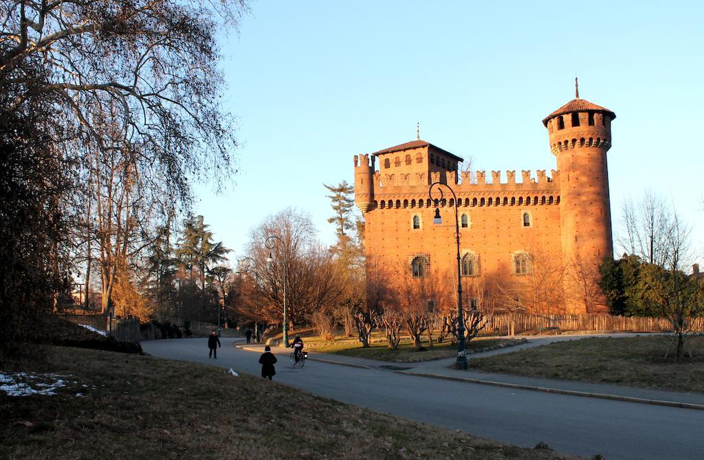 Casa Petrarca Bed & Breakfast Torino Exterior foto