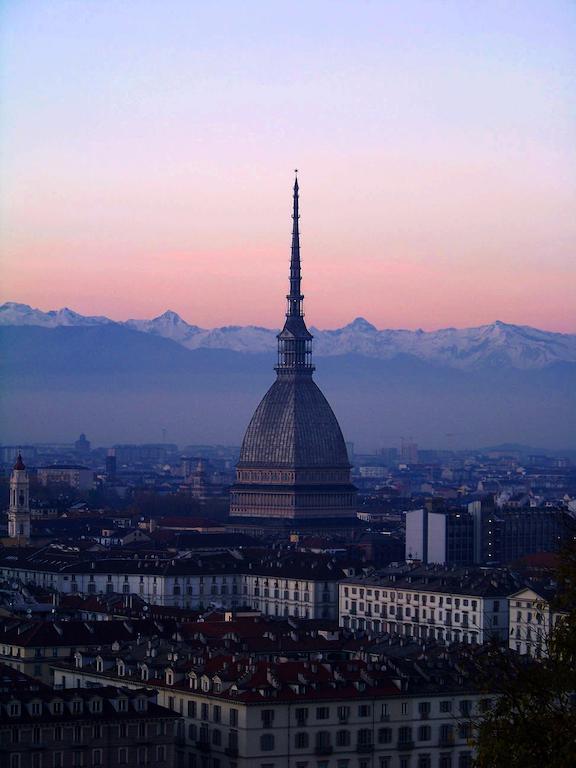 Casa Petrarca Bed & Breakfast Torino Exterior foto